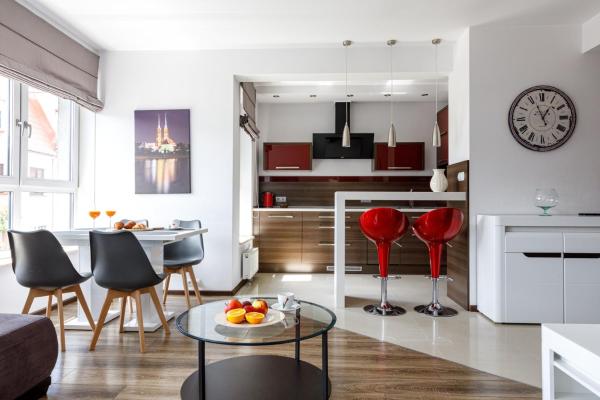 Golden Apartments Wroclaw - Two Bedrooms - Great Location&Legnicka, Breslavia