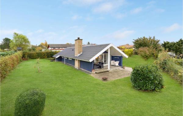 A la foto es mostra l'objecte Three-Bedroom Holiday Home In Egernsund situat a la ciutat de Rendbjerg.
