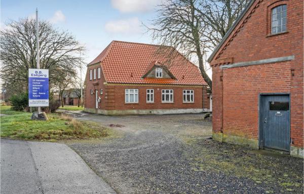 Na zdjęciu widoczny jest obiekt Nice Apartment In Esbjerg V With Sauna położony w mieście Esbjerg.