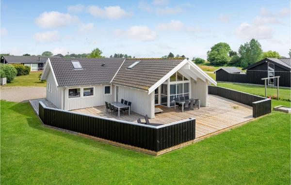 Na fotografii je vidět objekt Holiday Home Skovridervænget Rudkøbing Denmark I nacházející se ve městě Spodsbjerg.