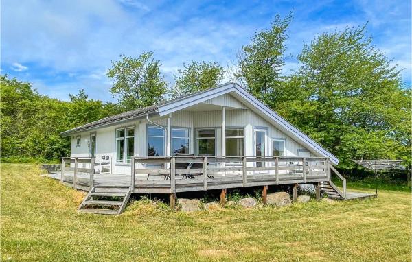 The photo shows the Stunning Home In Allinge located in the city of Allinge.