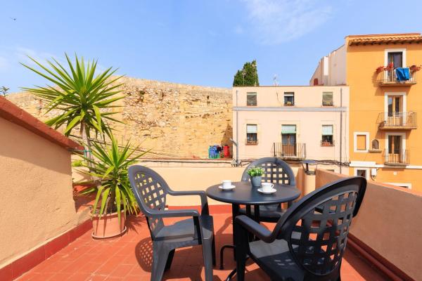 A la foto es mostra l'objecte Sant Joan by Unik Vacation situat a la ciutat de Tarragona.