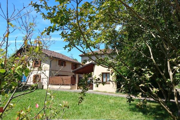 A la foto es mostra l'objecte La maison colorée situat a la ciutat de Salerm.