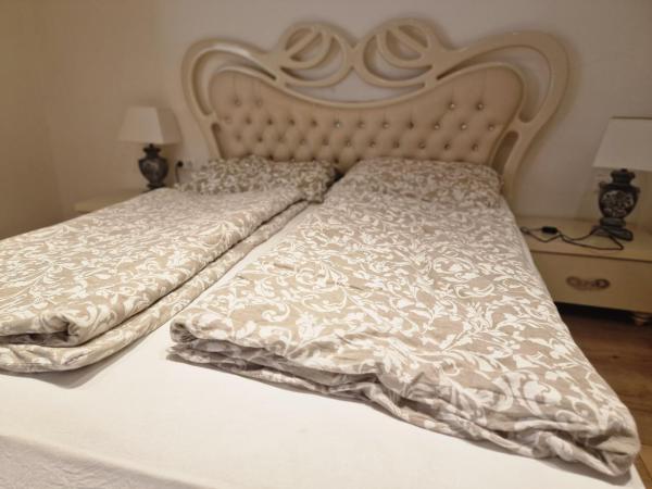 На фото показан объект Triple Serenity Suite, расположенный в городе Sierndorf.