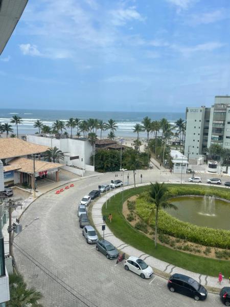Auf dem Foto ist das Objekt lindo apto com vista ao mar in der Stadt Bertioga zu sehen.