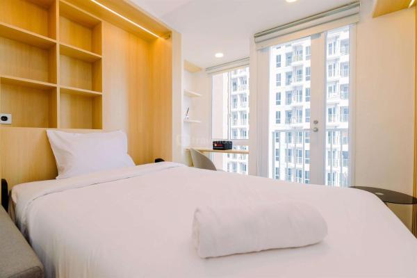 A la foto es mostra l'objecte Simply Look and Cozy Studio Tokyo Riverside PIK 2 Apartment By Travelio situat a la ciutat de Gedong.