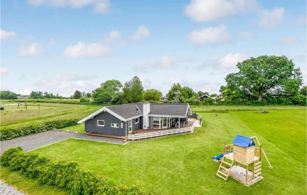 写真にはSpodsbjerg市にあるHoliday Home Skovridervænget Rudkøbing Xiが写っています。