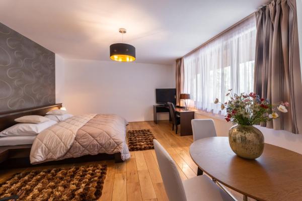 Na fotografii je vidět objekt Archa hotel nacházející se ve městě Tovéř.