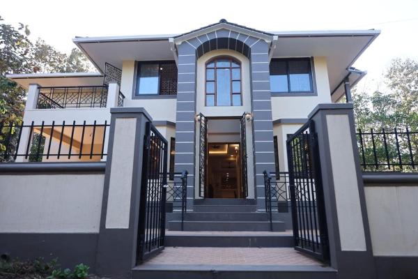 写真にはDavorlim市にある1-6 BHK Palatial Convertible Independent Villa 12 min Drive To Varca Beachが写っています。