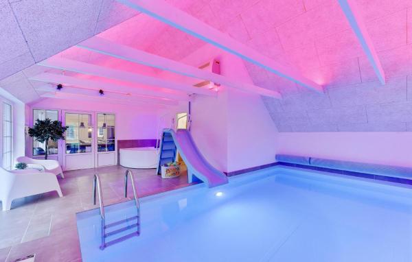 Na zdjęciu widoczny jest obiekt Lovely Home In Ulfborg With Sauna położony w mieście Husby.