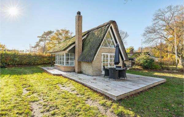 Nella foto è visibile l'oggetto Holiday Home Sandersvig Strandvej Haderslev Xi situato nella città di Hejlsminde.