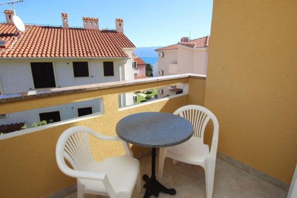 På billedet ses objektet Appartement in Baška mit Eigenem Balkon - b59549 beliggende i byen Baška.