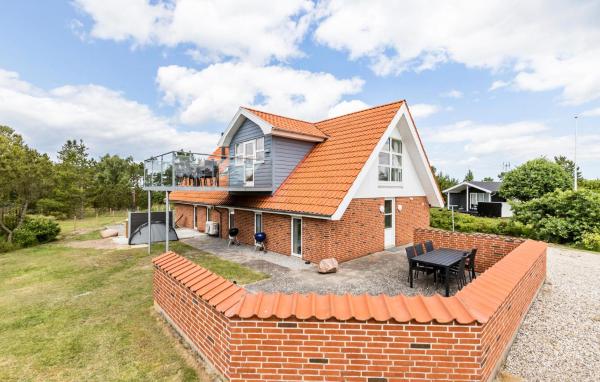 A la foto es mostra l'objecte Amazing Home In Glesborg With Sauna situat a la ciutat de Glesborg.