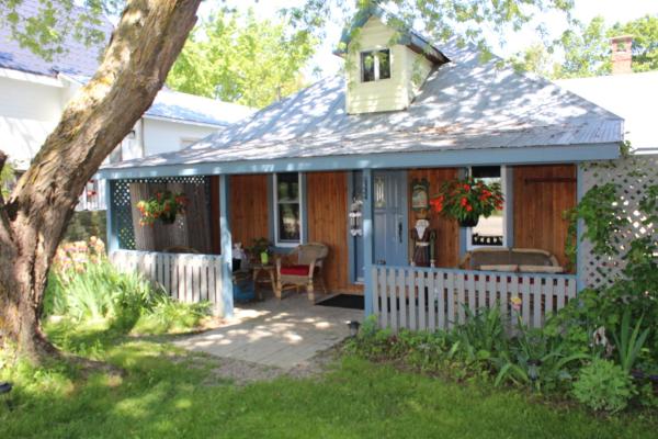 Spry Church Cozy Cottage - Bruce Peninsula