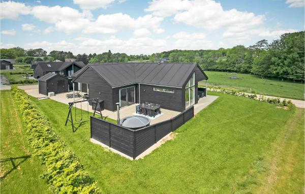 A la foto es mostra l'objecte Stunning Home In Haderslev With Sauna situat a la ciutat de Haderslev.