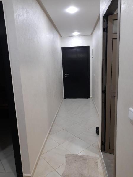 A la foto es mostra l'objecte Hicham situat a la ciutat de Agadir.