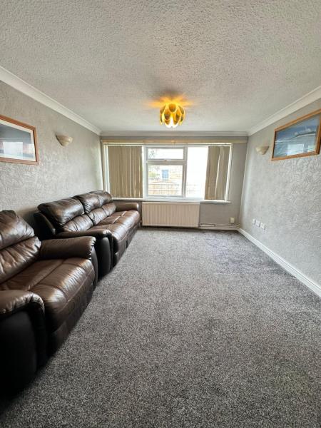 På billedet ses objektet Nice two bedroom house near football & cricket ground beliggende i byen Nottingham.