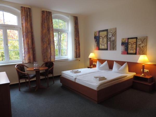 Στη φωτογραφία φαίνεται το αντικείμενο Hotel Carl von Clausewitz που βρίσκεται στην πόλη Niegripp.