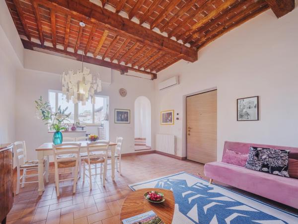 Auf dem Foto ist das Objekt Casa Aida Luxury Apartment in the Heart of Lucca in der Stadt Lucca zu sehen.
