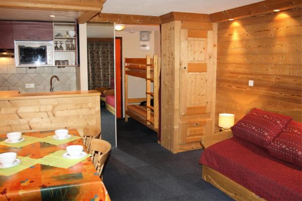 Na zdjęciu widoczny jest obiekt Résidence Palafour - Grand studio 4 - confortable - balcon - vue lac MAE-3696 położony w mieście Tignes.