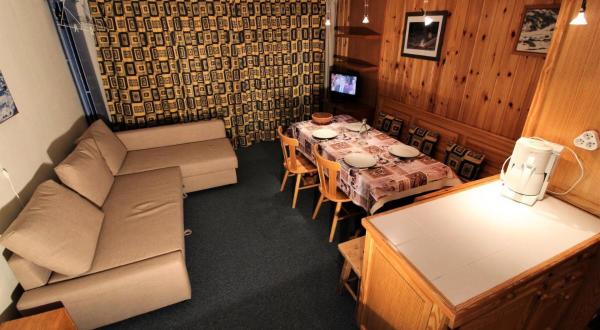 Na zdjęciu widoczny jest obiekt Résidence Palafour - Grand studio 4 - confortable - balcon - vue lac MAE-3737 położony w mieście Tignes.