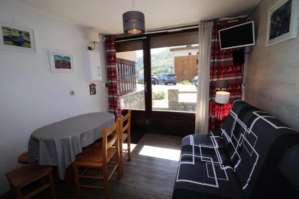 På billedet ses objektet Nouvelles Residences - Studio exposé Est MAE-7554 beliggende i byen Tignes.