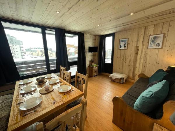 På billedet ses objektet Résidence Sefcotel - Studio rénové·Pieds des pistes ·Balcon MAE-8201 beliggende i byen Tignes.