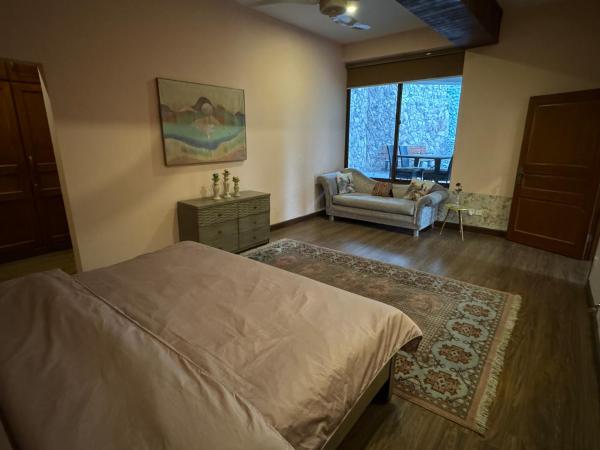 A la foto es mostra l'objecte 3-BR Murree Hills Hideaway with Scenic View situat a la ciutat de Murree.