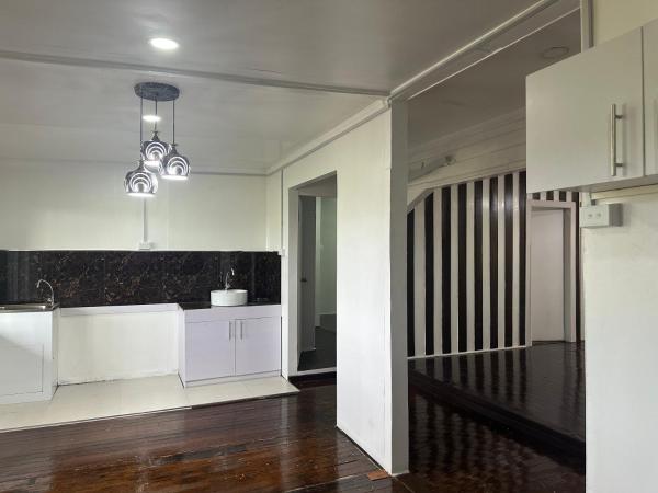 På bildet vises objektet Large 3bdr Holiday Home Great Location Labasa Jumanzuls Abode som ligger i byen Labasa.