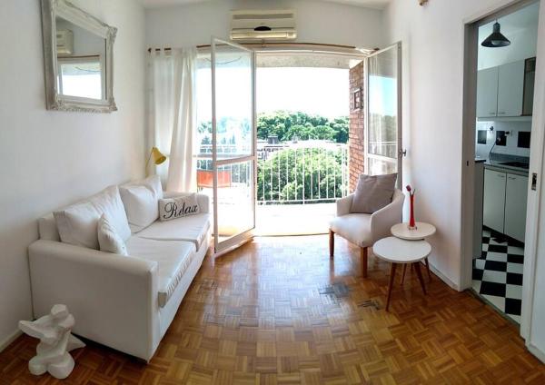 Auf dem Foto ist das Objekt Departamento en San Isidro in der Stadt Acassuso zu sehen.