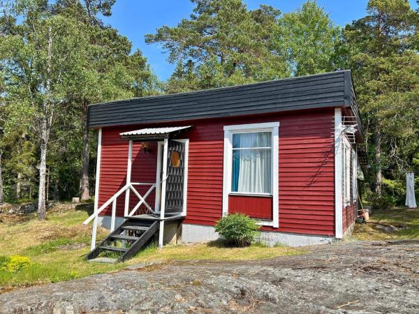 照片显示了位于Stavsnäs市的6 person holiday home in Djurhamn物件。
