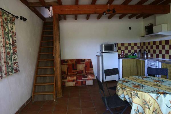 A la foto es mostra l'objecte Gîte 1 Ferme Equestre Les Coccinelles situat a la ciutat de Lurs.