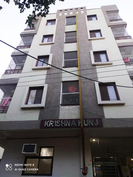 A la foto es mostra l'objecte Khalsa boys residency rajeev gandhi nagar situat a la ciutat de Rāwatbhāta.
