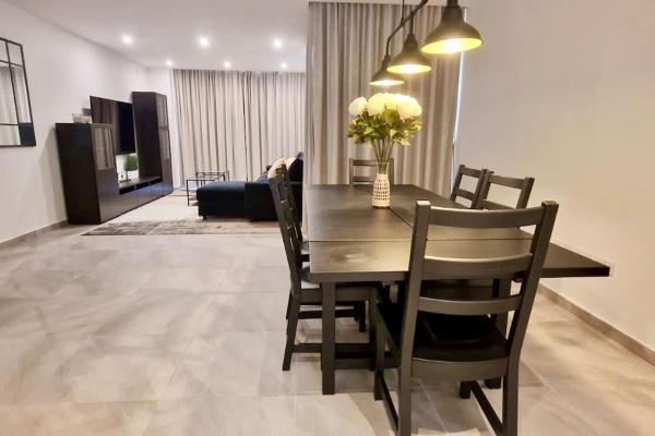 På bilden syns objektet Apartment in Spinola bay som ligger i staden Saint Julianʼs.