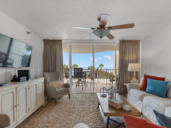A la foto es mostra l'objecte Hidden Dunes Condominium 0202 by Newman-Dailey situat a la ciutat de Destin.