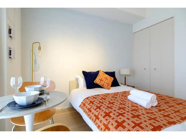 The photo shows the ZOOM Esaka Park - Vacation STAY 17111 located in the city of Suita.