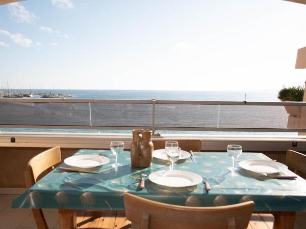Studio + cabine 4 pers avec parking et wifi au Lavandou - FR-1-803-49の写真3