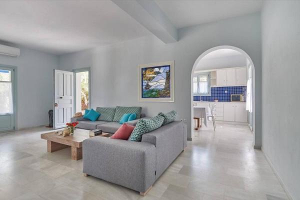 Na zdjęciu widoczny jest obiekt Sunset Villa in Paros położony w mieście Santa Maria.