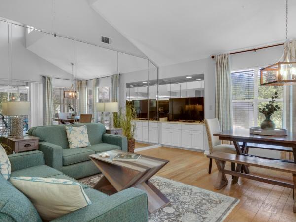A la foto es mostra l'objecte Hidden Dunes Cottage 157 by Newman-Dailey situat a la ciutat de Destin.
