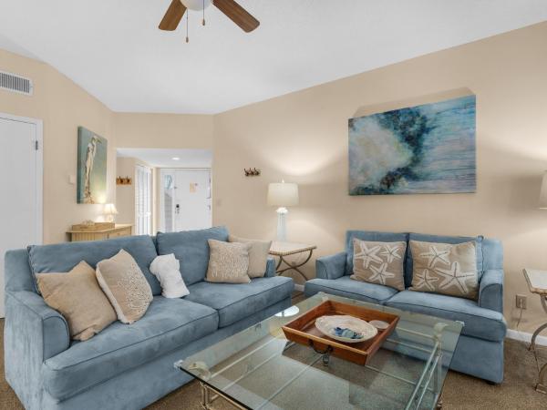 A la foto es mostra l'objecte Hidden Dunes Cottage 184 by Newman-Dailey situat a la ciutat de Destin.