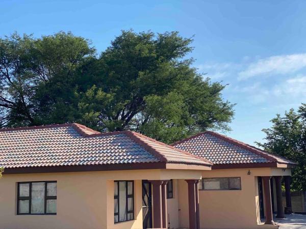 Summerplace - Studio Apartment With Kitchenette - Modimolle