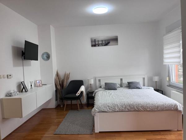 A la foto es mostra l'objecte Studio apartman - Sweet&Little situat a la ciutat de Brčevec.