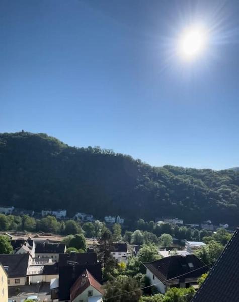 A la foto es mostra l'objecte Neue Luxuriöse 3 Zimmer Wohnung mit toller Aussicht situat a la ciutat de Bad Ems.