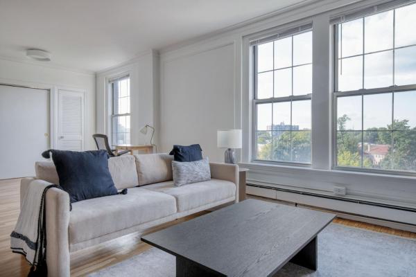 Brookline 2br W Wd Nr Dining Green Line Bos-899 - Waltham, MA
