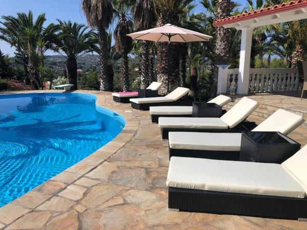 Na zdjęciu widoczny jest obiekt Casa di Stephanie - Petrothalassa - Porto Heli położony w mieście Kranidi.