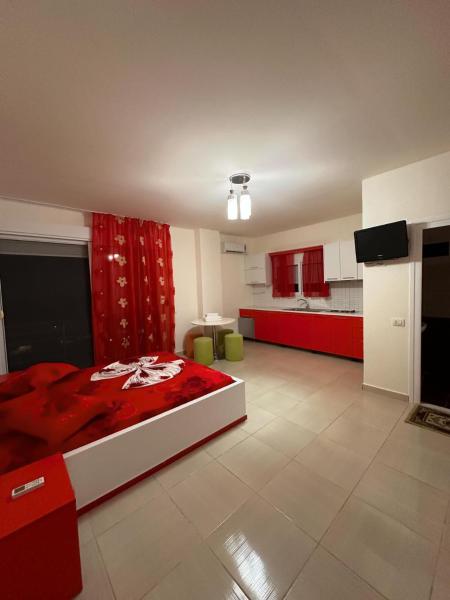A la foto es mostra l'objecte Hotel Kavalieri situat a la ciutat de Borsh.