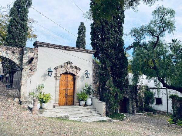 A la foto es mostra l'objecte La Capilla Guanajuato situat a la ciutat de Guanajuato.