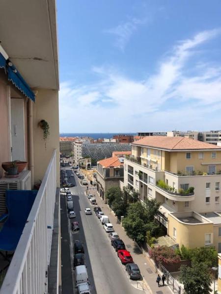Appartement vue sur mer La Joliette, Marseille
