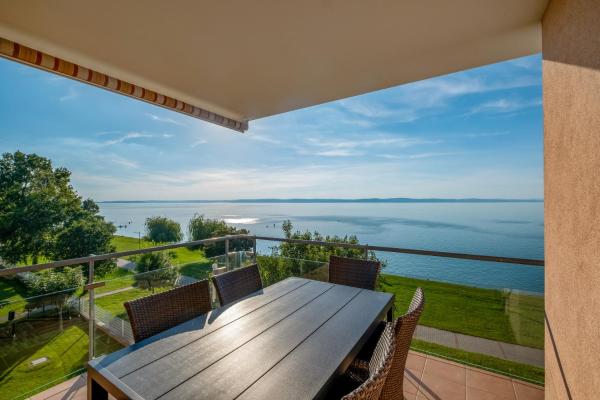 MyFlat Full Panorama Apartment, Siófok