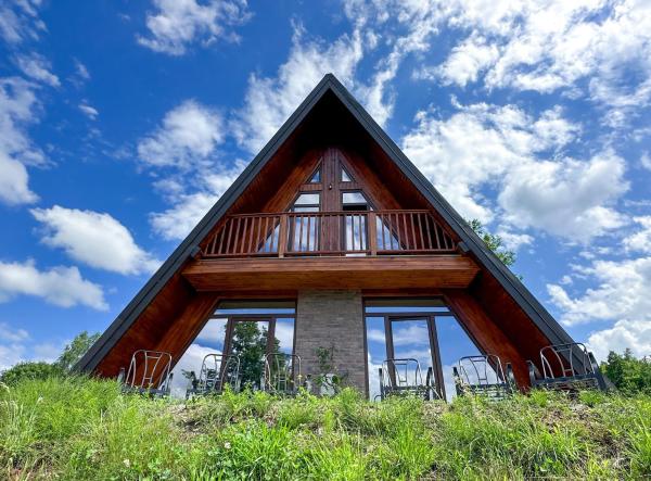A la foto es mostra l'objecte Dream Cottage situat a la ciutat de Perşani.